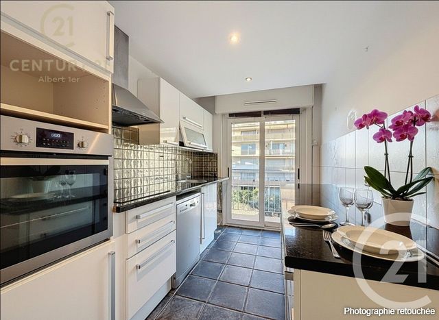 Appartement F2 &agrave; vendre - 2 pi&egrave;ces - 47,21 m2 - Antibes - 06 - PROVENCE-ALPES-COTE-D-AZUR