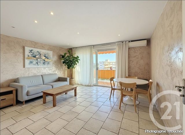 Appartement F2 &agrave; vendre - 2 pi&egrave;ces - 47,21 m2 - Antibes - 06 - PROVENCE-ALPES-COTE-D-AZUR