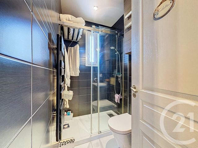 Maison &agrave; vendre - 5 pi&egrave;ces - 122,30 m2 - Antibes - 06 - PROVENCE-ALPES-COTE-D-AZUR