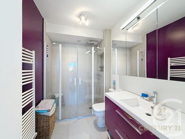 Appartement F3 &agrave; louer - 3 pi&egrave;ces - 79,03 m2 - Antibes - 06 - PROVENCE-ALPES-COTE-D-AZUR