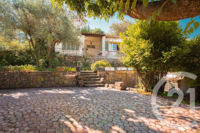 Maison &agrave; vendre - 14 pi&egrave;ces - 326,46 m2 - Grasse - 06 - PROVENCE-ALPES-COTE-D-AZUR