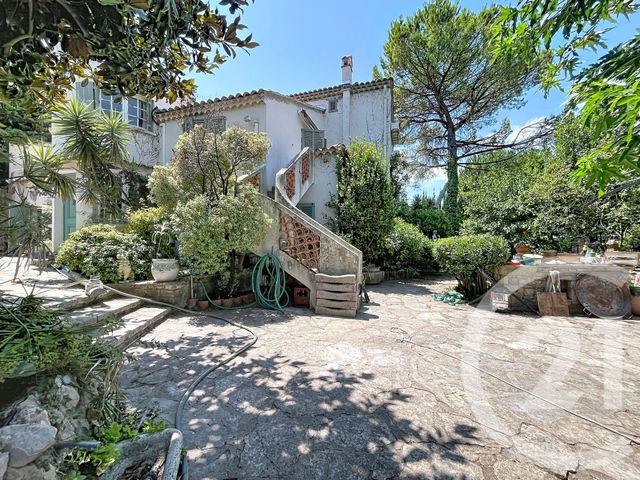 Maison &agrave; vendre - 14 pi&egrave;ces - 326,46 m2 - Grasse - 06 - PROVENCE-ALPES-COTE-D-AZUR