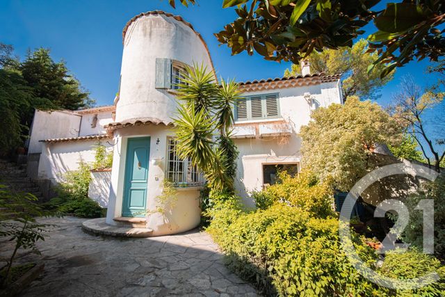 Maison &agrave; vendre - 14 pi&egrave;ces - 326,46 m2 - Grasse - 06 - PROVENCE-ALPES-COTE-D-AZUR