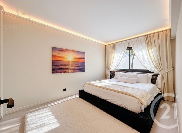 Appartement &agrave; vendre - 3 pi&egrave;ces - 75,96 m2 - Antibes - 06 - PROVENCE-ALPES-COTE-D-AZUR