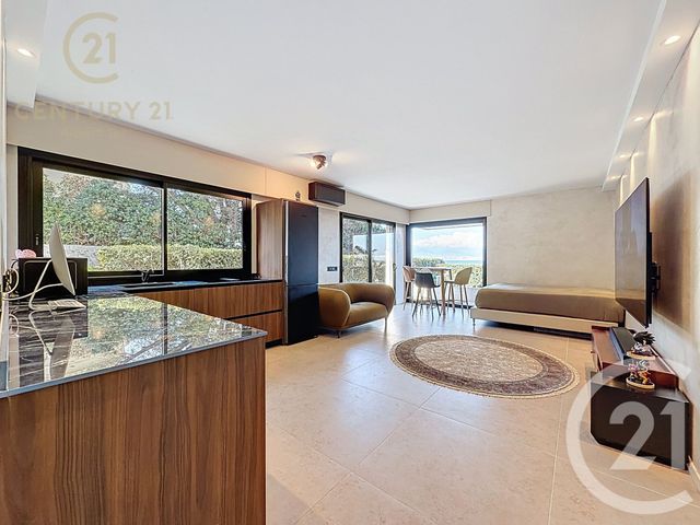 Appartement &agrave; vendre - 3 pi&egrave;ces - 75,96 m2 - Antibes - 06 - PROVENCE-ALPES-COTE-D-AZUR