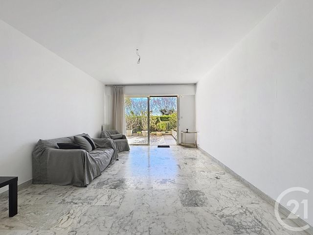 Appartement T3 &agrave; vendre - 3 pi&egrave;ces - 79,41 m2 - Antibes - 06 - PROVENCE-ALPES-COTE-D-AZUR