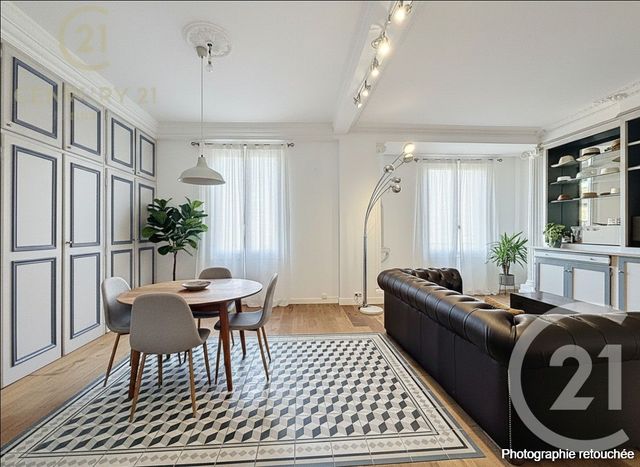 Appartement F4 &agrave; vendre - 4 pi&egrave;ces - 81,10 m2 - Antibes - 06 - PROVENCE-ALPES-COTE-D-AZUR