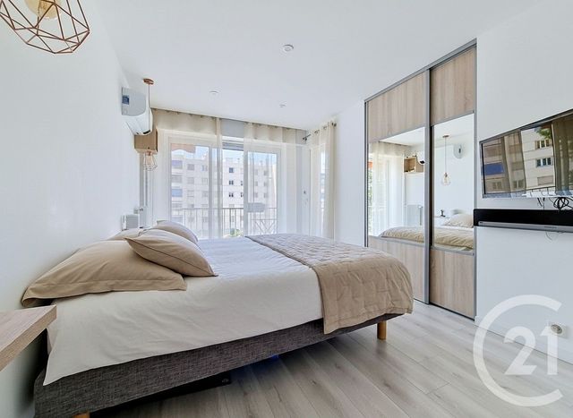 Appartement F4 &agrave; vendre - 4 pi&egrave;ces - 103 m2 - Antibes - 06 - PROVENCE-ALPES-COTE-D-AZUR