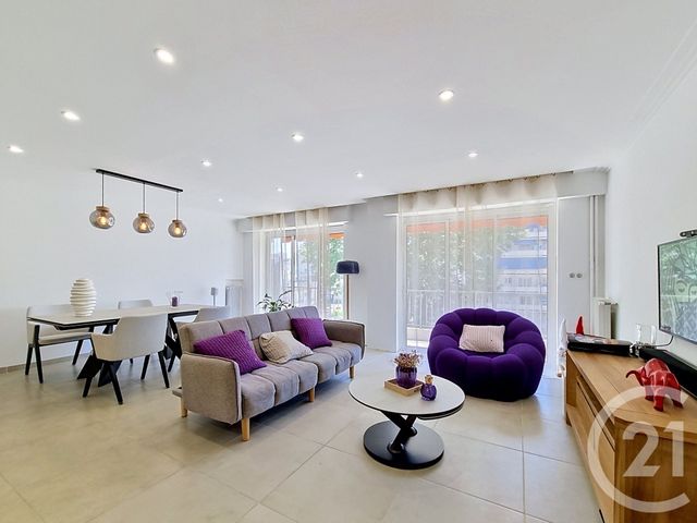 Appartement F4 &agrave; vendre - 4 pi&egrave;ces - 103 m2 - Antibes - 06 - PROVENCE-ALPES-COTE-D-AZUR