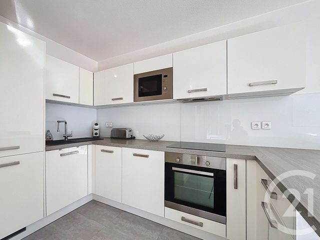 Appartement F2 &agrave; vendre - 2 pi&egrave;ces - 46,96 m2 - Frejus - 83 - PROVENCE-ALPES-COTE-D-AZUR