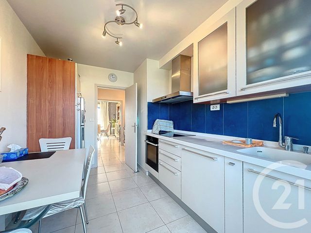 Appartement F4 &agrave; vendre - 4 pi&egrave;ces - 82,16 m2 - Antibes - 06 - PROVENCE-ALPES-COTE-D-AZUR