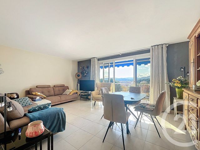 Appartement F4 &agrave; vendre - 4 pi&egrave;ces - 82,16 m2 - Antibes - 06 - PROVENCE-ALPES-COTE-D-AZUR