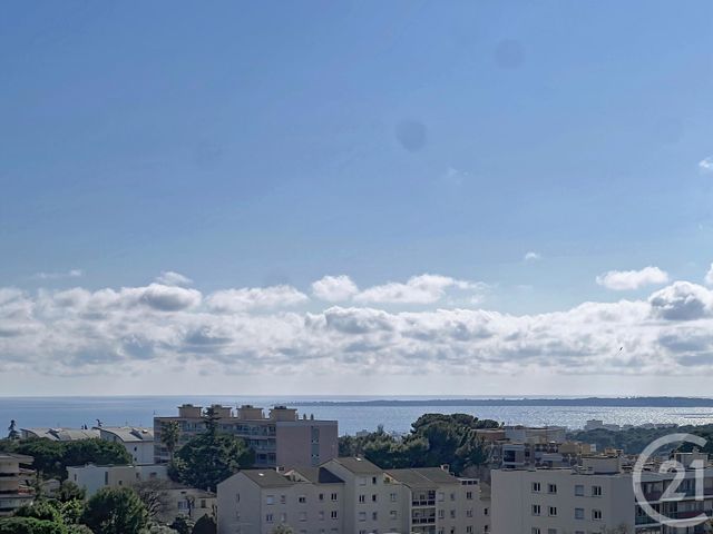 Appartement F4 &agrave; vendre - 4 pi&egrave;ces - 82,16 m2 - Antibes - 06 - PROVENCE-ALPES-COTE-D-AZUR