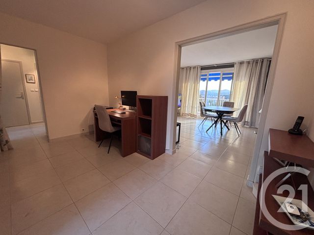 Appartement F4 &agrave; vendre - 4 pi&egrave;ces - 82,16 m2 - Antibes - 06 - PROVENCE-ALPES-COTE-D-AZUR