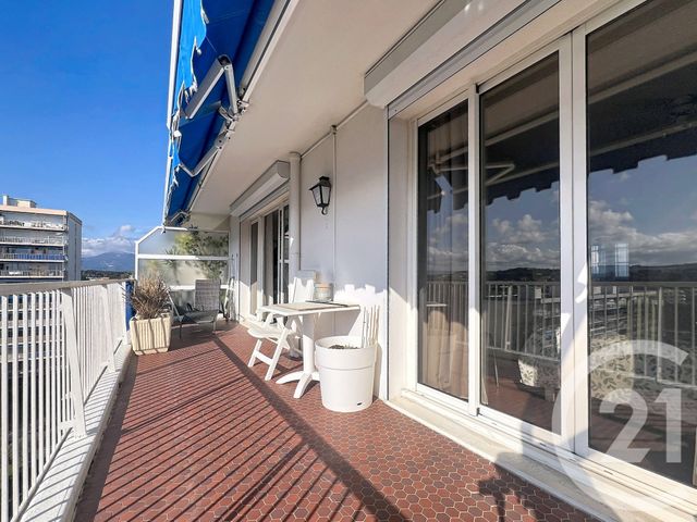 Appartement F4 &agrave; vendre - 4 pi&egrave;ces - 82,16 m2 - Antibes - 06 - PROVENCE-ALPES-COTE-D-AZUR