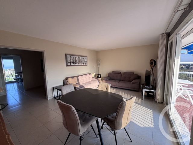 Appartement F4 &agrave; vendre - 4 pi&egrave;ces - 82,16 m2 - Antibes - 06 - PROVENCE-ALPES-COTE-D-AZUR