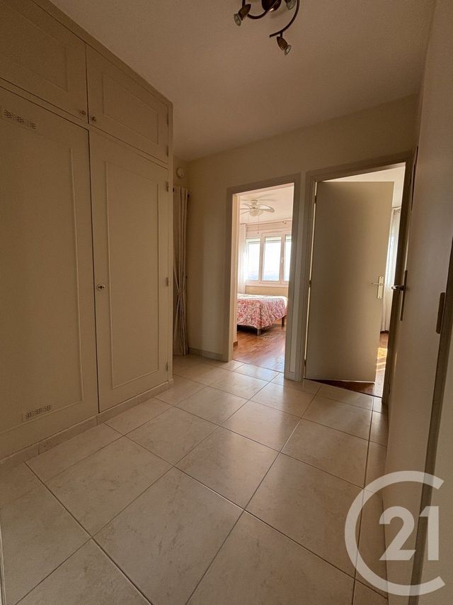 Appartement F4 &agrave; vendre - 4 pi&egrave;ces - 82,16 m2 - Antibes - 06 - PROVENCE-ALPES-COTE-D-AZUR