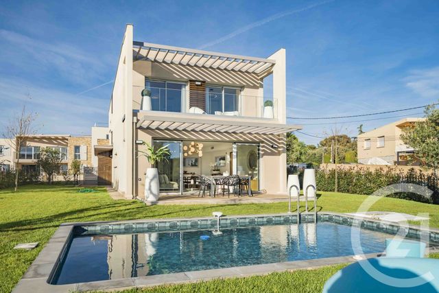 Maison &agrave; vendre - 5 pi&egrave;ces - 144,24 m2 - Antibes - 06 - PROVENCE-ALPES-COTE-D-AZUR