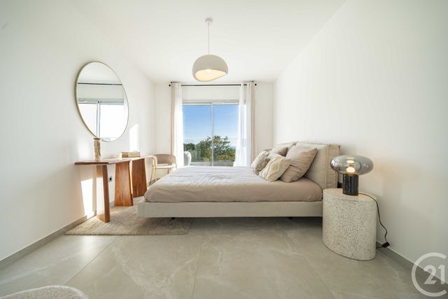 Maison &agrave; vendre - 5 pi&egrave;ces - 144,24 m2 - Antibes - 06 - PROVENCE-ALPES-COTE-D-AZUR