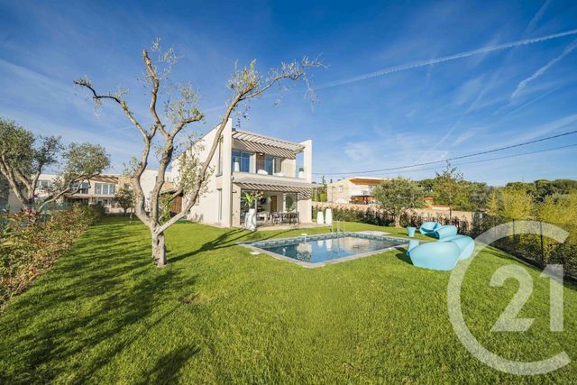 Maison &agrave; vendre - 5 pi&egrave;ces - 144,24 m2 - Antibes - 06 - PROVENCE-ALPES-COTE-D-AZUR