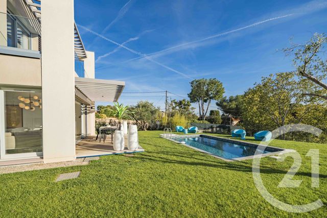 Maison &agrave; vendre - 5 pi&egrave;ces - 144,24 m2 - Antibes - 06 - PROVENCE-ALPES-COTE-D-AZUR