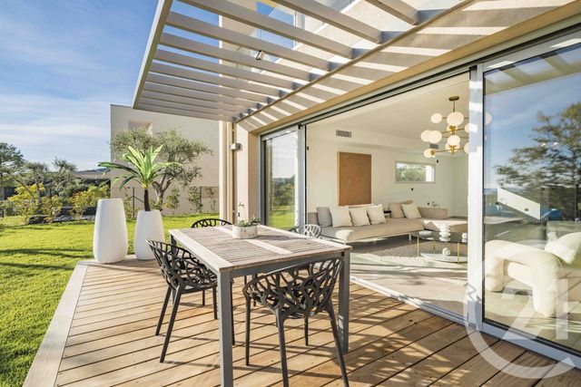 Maison &agrave; vendre - 5 pi&egrave;ces - 144,24 m2 - Antibes - 06 - PROVENCE-ALPES-COTE-D-AZUR
