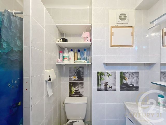 Appartement F1 &agrave; louer - 1 pi&egrave;ce - 23,06 m2 - Juan Les Pins - 06 - PROVENCE-ALPES-COTE-D-AZUR