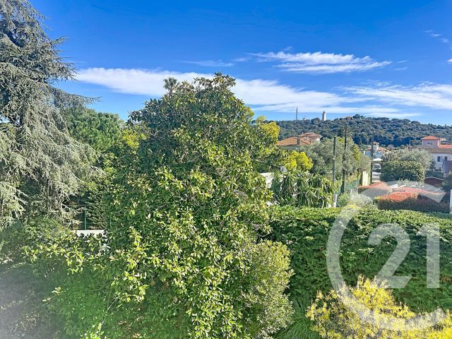 Appartement F2 &agrave; vendre - 2 pi&egrave;ces - 47,67 m2 - Antibes - 06 - PROVENCE-ALPES-COTE-D-AZUR