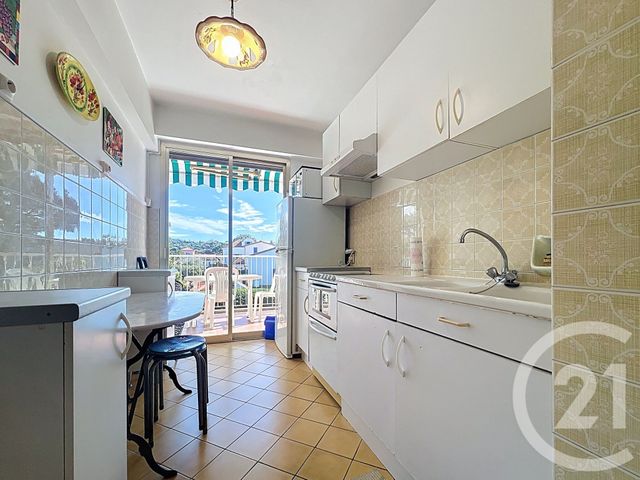 Appartement F2 &agrave; vendre - 2 pi&egrave;ces - 47,67 m2 - Antibes - 06 - PROVENCE-ALPES-COTE-D-AZUR