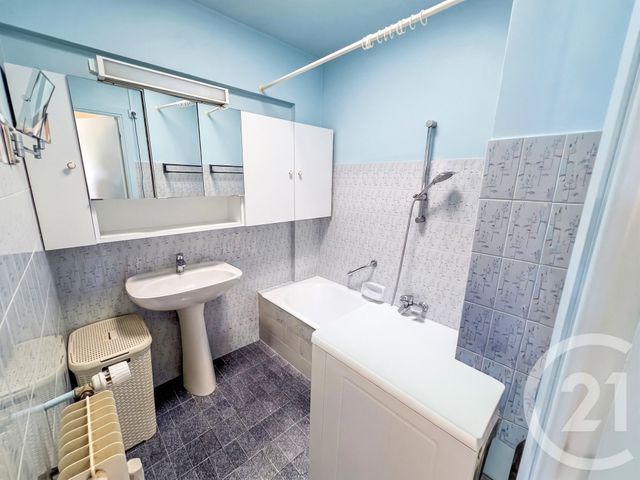 Appartement F2 &agrave; vendre - 2 pi&egrave;ces - 47,67 m2 - Antibes - 06 - PROVENCE-ALPES-COTE-D-AZUR