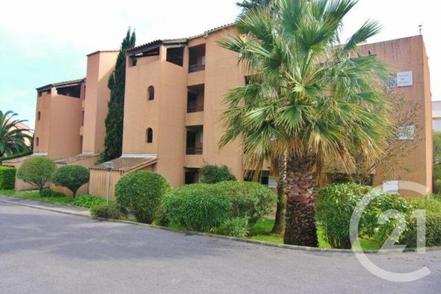 Appartement F3 &agrave; vendre - 3 pi&egrave;ces - 41,60 m2 - Antibes - 06 - PROVENCE-ALPES-COTE-D-AZUR