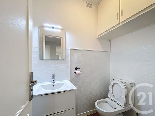 Appartement F4 &agrave; vendre - 4 pi&egrave;ces - 97,75 m2 - Antibes - 06 - PROVENCE-ALPES-COTE-D-AZUR