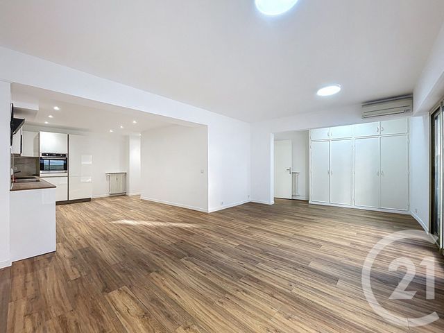 Appartement F4 &agrave; vendre - 4 pi&egrave;ces - 97,75 m2 - Antibes - 06 - PROVENCE-ALPES-COTE-D-AZUR