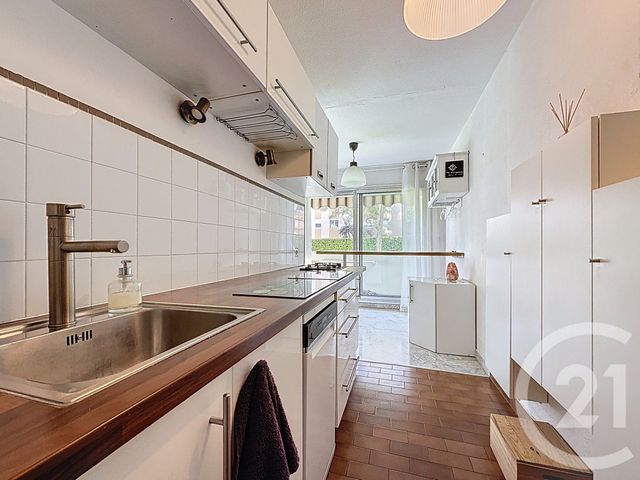 Appartement F2 &agrave; vendre - 2 pi&egrave;ces - 50,47 m2 - Antibes - 06 - PROVENCE-ALPES-COTE-D-AZUR