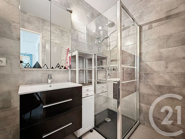 Appartement F2 &agrave; vendre - 2 pi&egrave;ces - 50,47 m2 - Antibes - 06 - PROVENCE-ALPES-COTE-D-AZUR