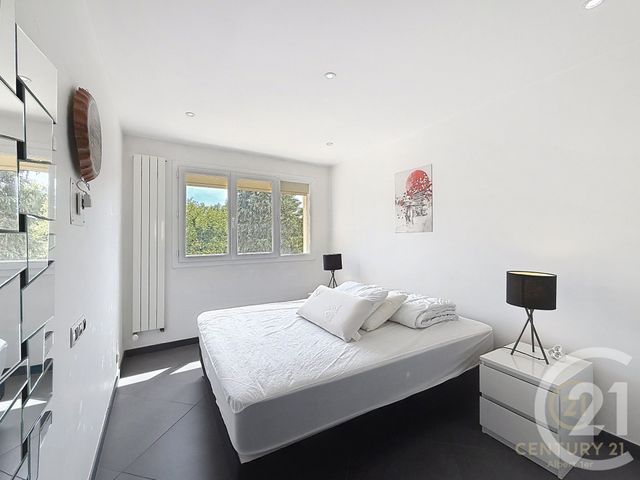 Appartement F3 &agrave; louer - 3 pi&egrave;ces - 55,44 m2 - Antibes - 06 - PROVENCE-ALPES-COTE-D-AZUR