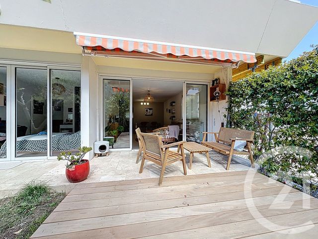 Appartement F4 &agrave; vendre - 4 pi&egrave;ces - 85,02 m2 - Antibes - 06 - PROVENCE-ALPES-COTE-D-AZUR