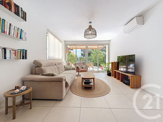 Appartement F4 &agrave; vendre - 4 pi&egrave;ces - 85,02 m2 - Antibes - 06 - PROVENCE-ALPES-COTE-D-AZUR