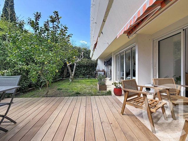 Appartement F4 &agrave; vendre - 4 pi&egrave;ces - 85,02 m2 - Antibes - 06 - PROVENCE-ALPES-COTE-D-AZUR