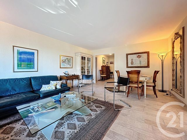 Appartement F3 &agrave; vendre - 3 pi&egrave;ces - 102,09 m2 - Antibes - 06 - PROVENCE-ALPES-COTE-D-AZUR