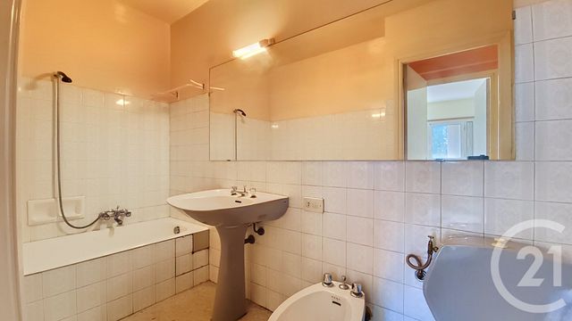 Appartement F2 &agrave; vendre - 2 pi&egrave;ces - 41,01 m2 - Antibes - 06 - PROVENCE-ALPES-COTE-D-AZUR