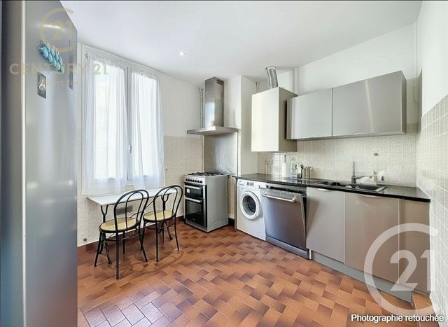 Appartement F4 &agrave; vendre - 3 pi&egrave;ces - 81,10 m2 - Antibes - 06 - PROVENCE-ALPES-COTE-D-AZUR