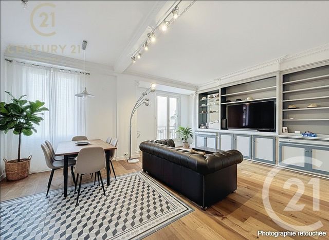 Appartement F4 &agrave; vendre - 3 pi&egrave;ces - 81,10 m2 - Antibes - 06 - PROVENCE-ALPES-COTE-D-AZUR