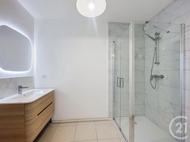 Appartement F3 &agrave; vendre - 3 pi&egrave;ces - 53,61 m2 - Antibes - 06 - PROVENCE-ALPES-COTE-D-AZUR