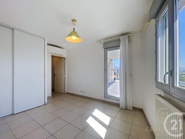 Appartement F3 &agrave; vendre - 3 pi&egrave;ces - 53,61 m2 - Antibes - 06 - PROVENCE-ALPES-COTE-D-AZUR