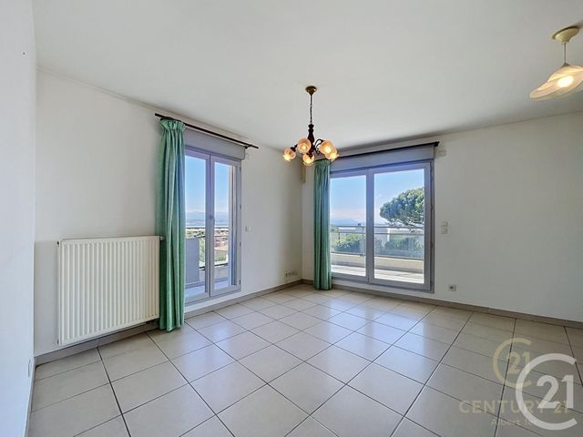 Appartement F3 &agrave; vendre - 3 pi&egrave;ces - 53,61 m2 - Antibes - 06 - PROVENCE-ALPES-COTE-D-AZUR