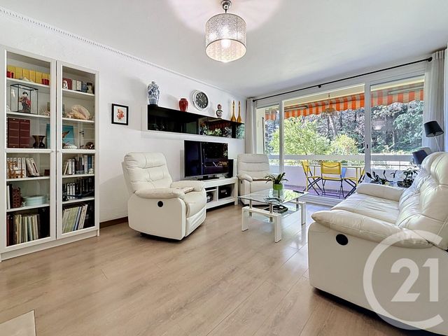 Appartement F3 &agrave; vendre - 3 pi&egrave;ces - 70 m2 - Antibes - 06 - PROVENCE-ALPES-COTE-D-AZUR