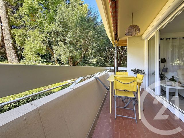 Appartement F3 &agrave; vendre - 3 pi&egrave;ces - 70 m2 - Antibes - 06 - PROVENCE-ALPES-COTE-D-AZUR
