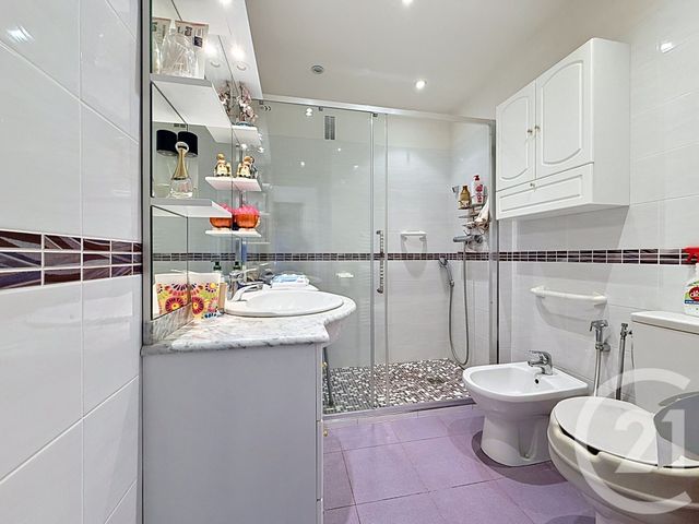 Appartement F3 &agrave; vendre - 3 pi&egrave;ces - 74 m2 - Antibes - 06 - PROVENCE-ALPES-COTE-D-AZUR
