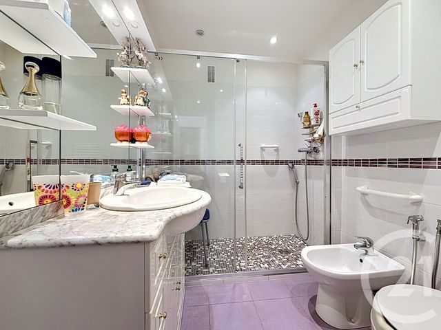 Appartement F3 &agrave; vendre - 3 pi&egrave;ces - 74 m2 - Antibes - 06 - PROVENCE-ALPES-COTE-D-AZUR